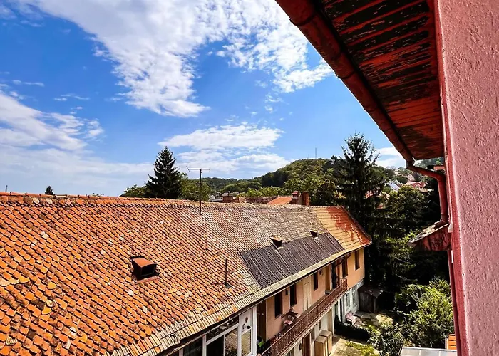 Apartment November - Newly Renovated Near Theatre, Old Town